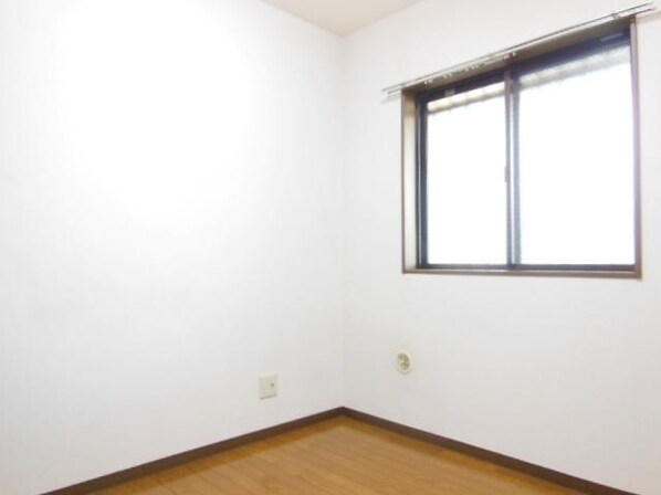 トライアーバンめじろ台の物件内観写真